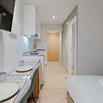 아파트 Lovely Fully Equipped Near Subway N9 *
