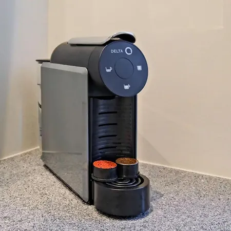 Lovely Fully Equipped Near Subway N9 Lisbona